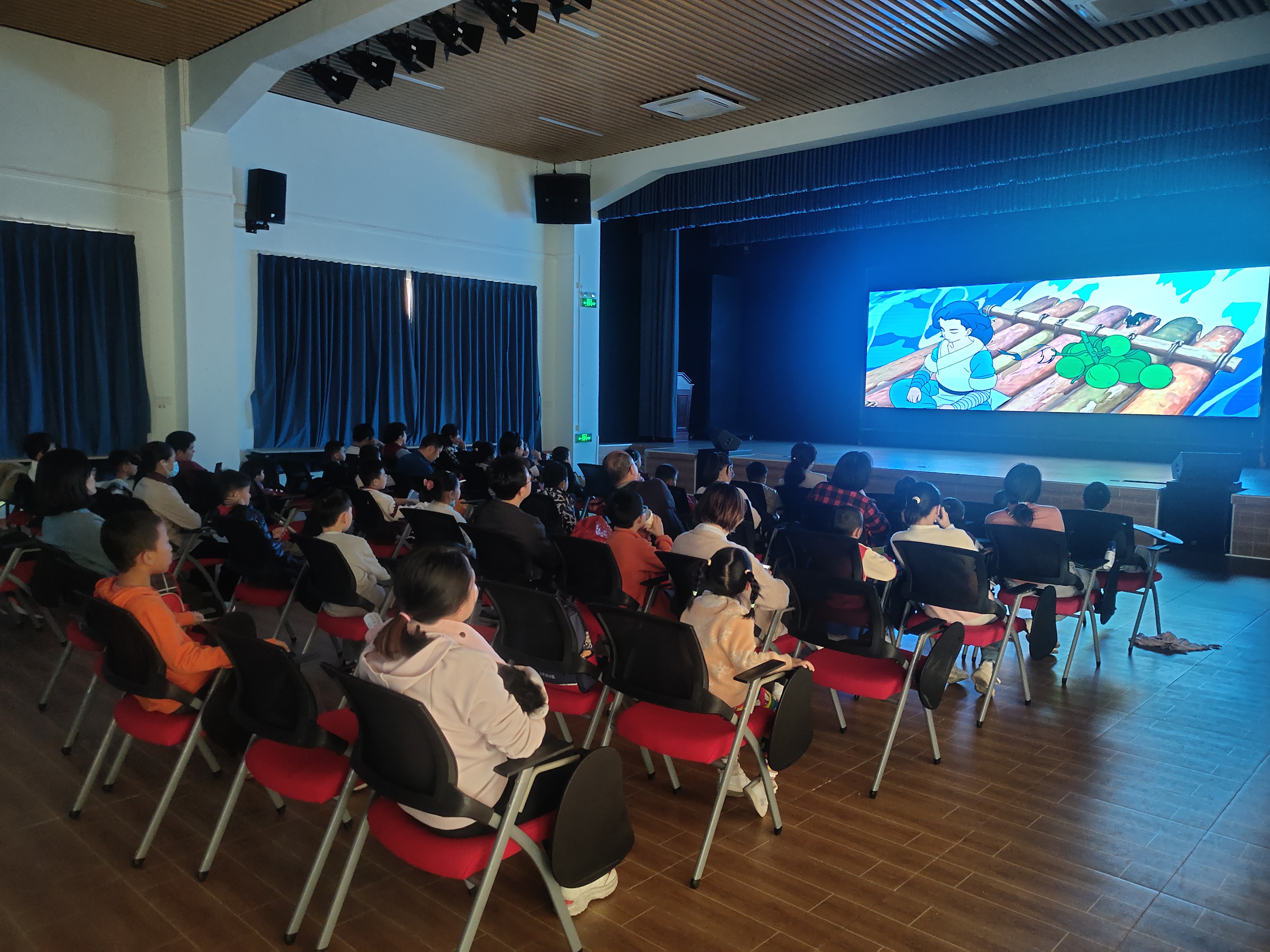 龙年新春文化潮 多彩活动惠人民 4.jpg