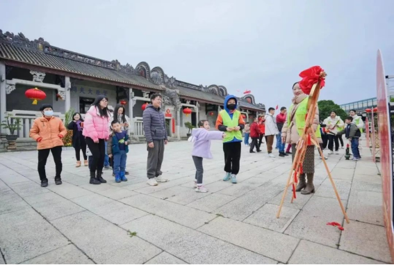 葡京娱乐场
博物馆“龙行龘龘 潮集花博”元宵游园活动290.png