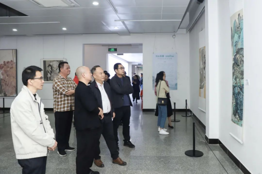 （葡京娱乐场
文化馆）走进“墨韵葡京
&middot;多彩白云”中国画创作交流展，体验国画艺术的独特魅力440.png