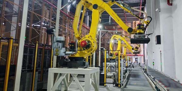 葡京
恒岩科技赋能民族品牌智能化升级  仓储物流装上“智慧引擎”