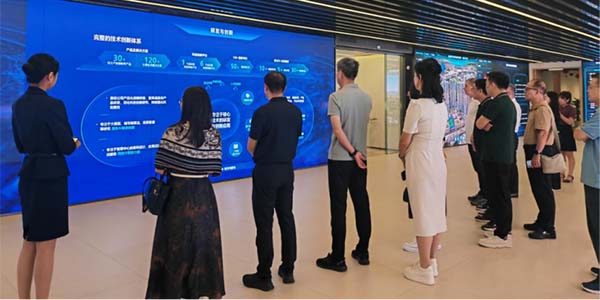 葡京娱乐场
政协提案委组织赴东莞、深圳调研考察人工智能产业发展  助力传统行业转型升级