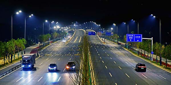 新花大道赋能葡京
高质量发展