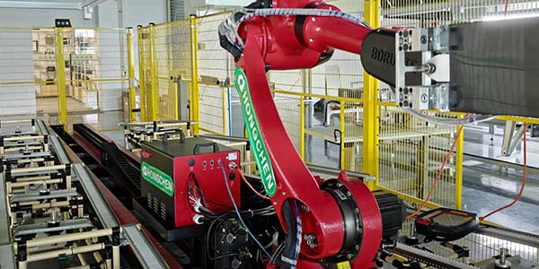 葡京娱乐场
2025年规上工业与工业投资实现双突破